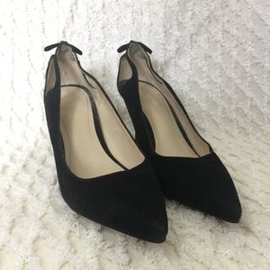 Marc Fisher Tassled Black Pumps